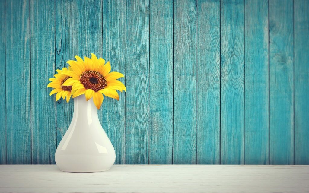 sunflowers, vase, home decor-3292932.jpg